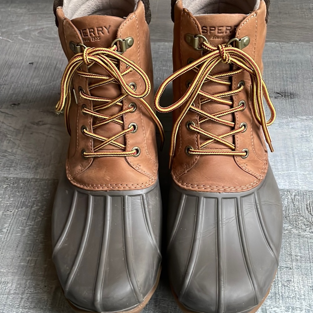 Like New Men’s Sperry Duck Boots